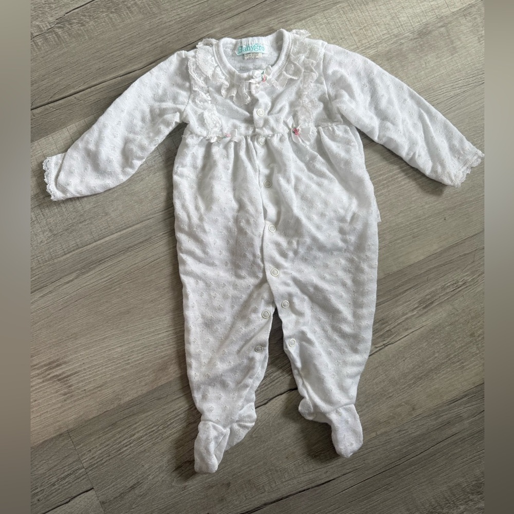 Baby grow white footie pajamas ruffle butt large